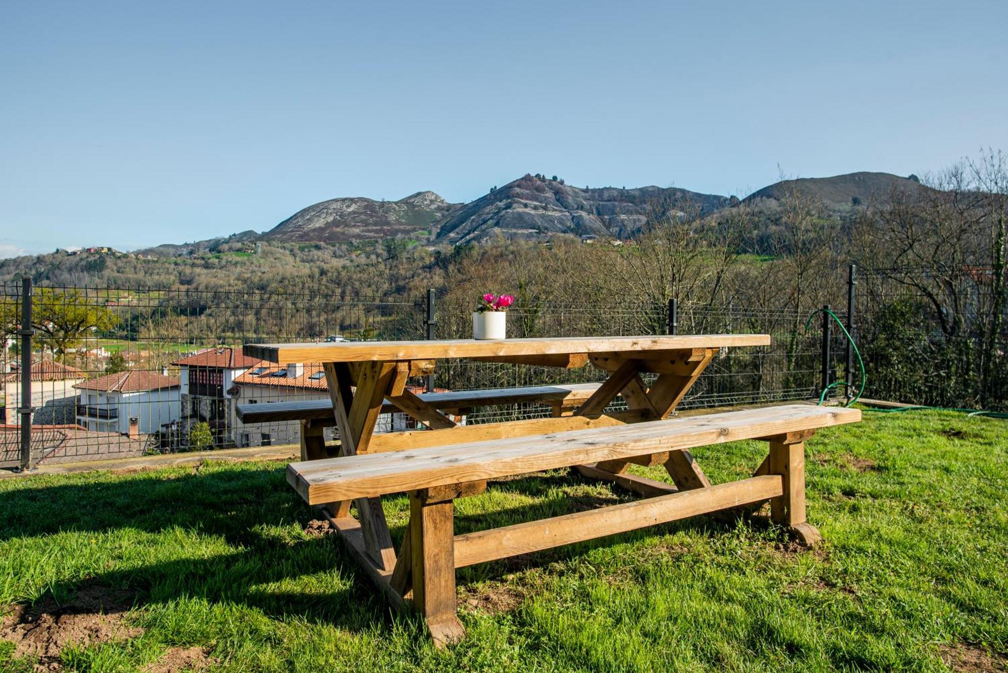 Apartamento Cangas Relax Onís エクステリア 写真
